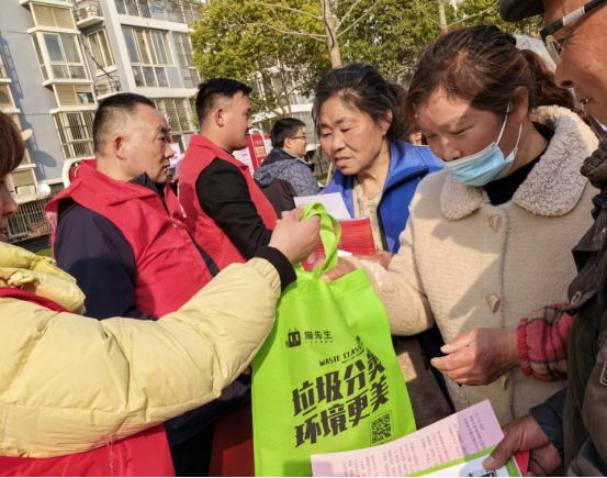 垃圾分類項目運營，垃圾分類定時定點投放，貓先生垃圾分類